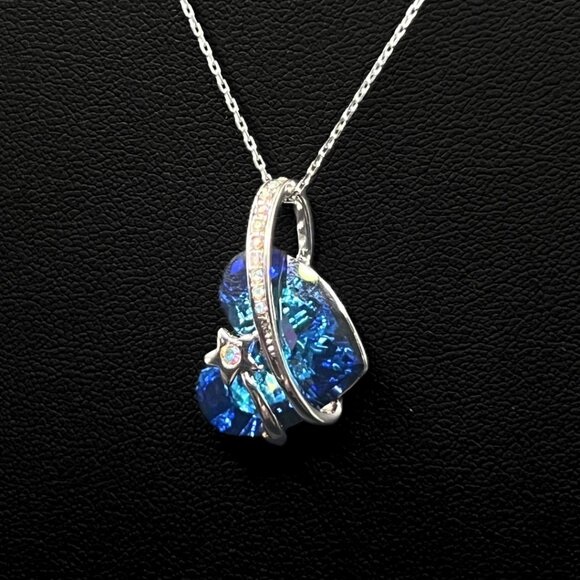 Swarovski Crystal Blue Heart Pendant on Sterling Silver 925 Chain in Gift Box - Picture 5 of 10